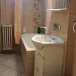 Appartement Old Budget-friendly 2br Near Mamaia With Free Ac *